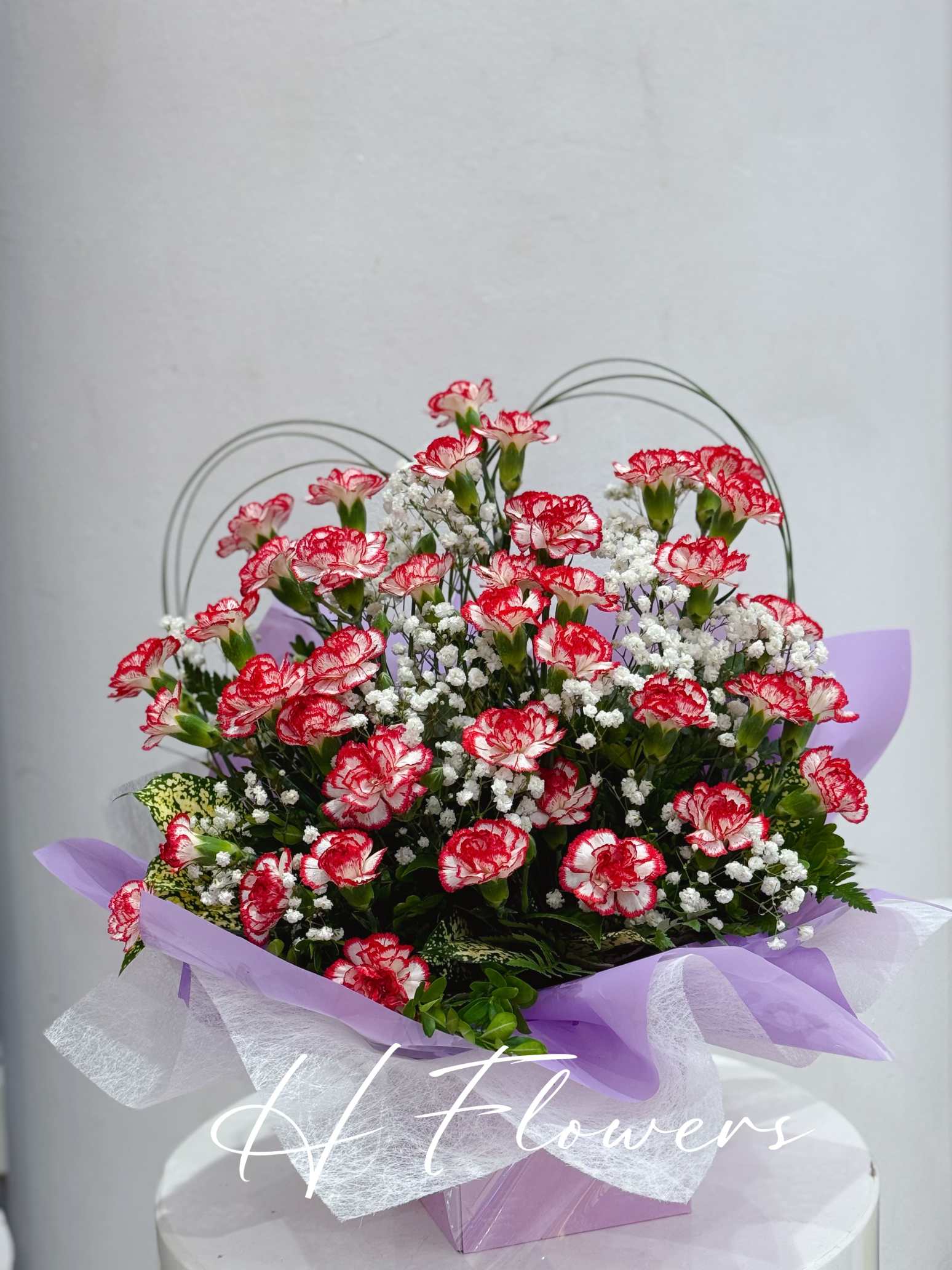 Red Carnation Box