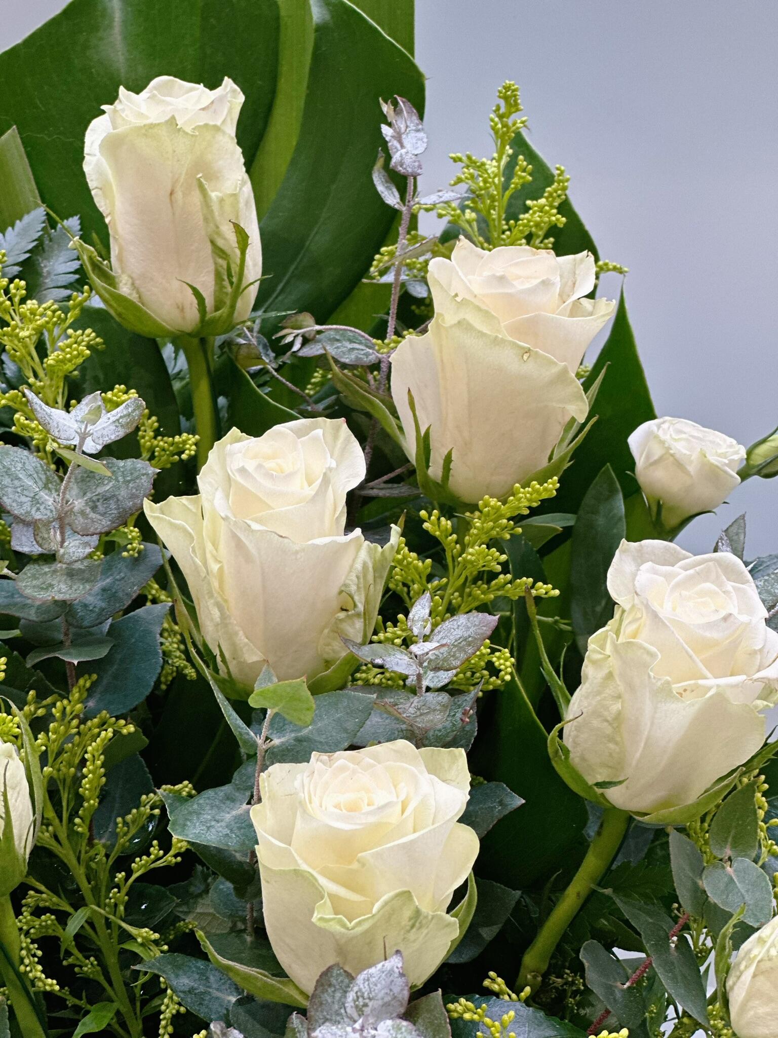 Fresh White Rose Box