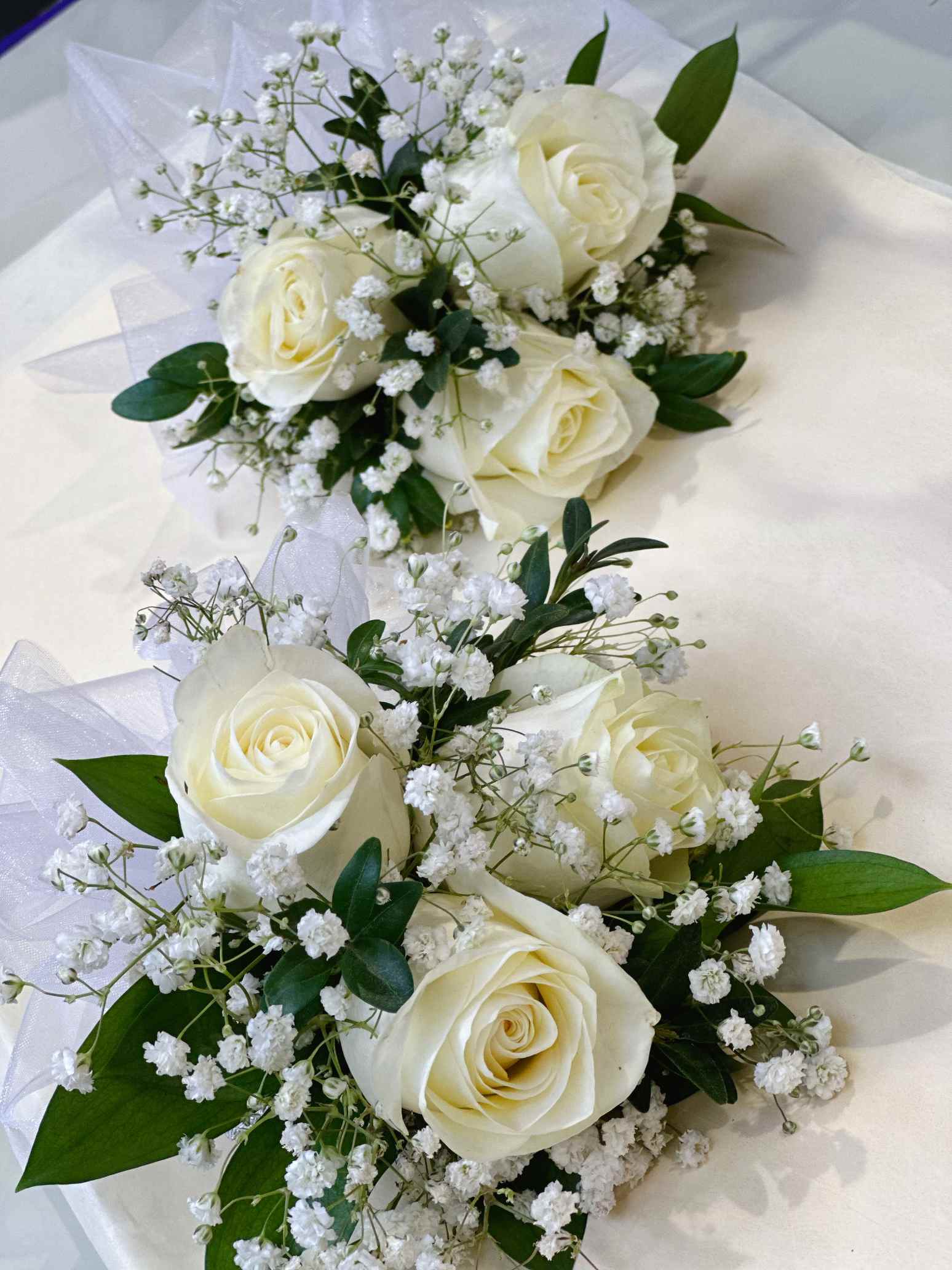 3 White-Rose Corsage