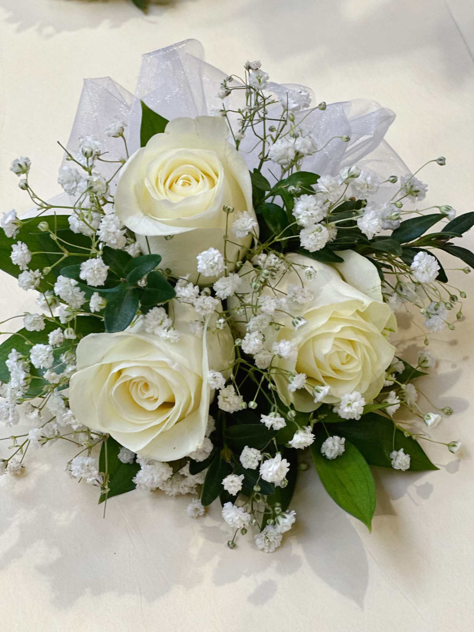 3 White-Rose Corsage